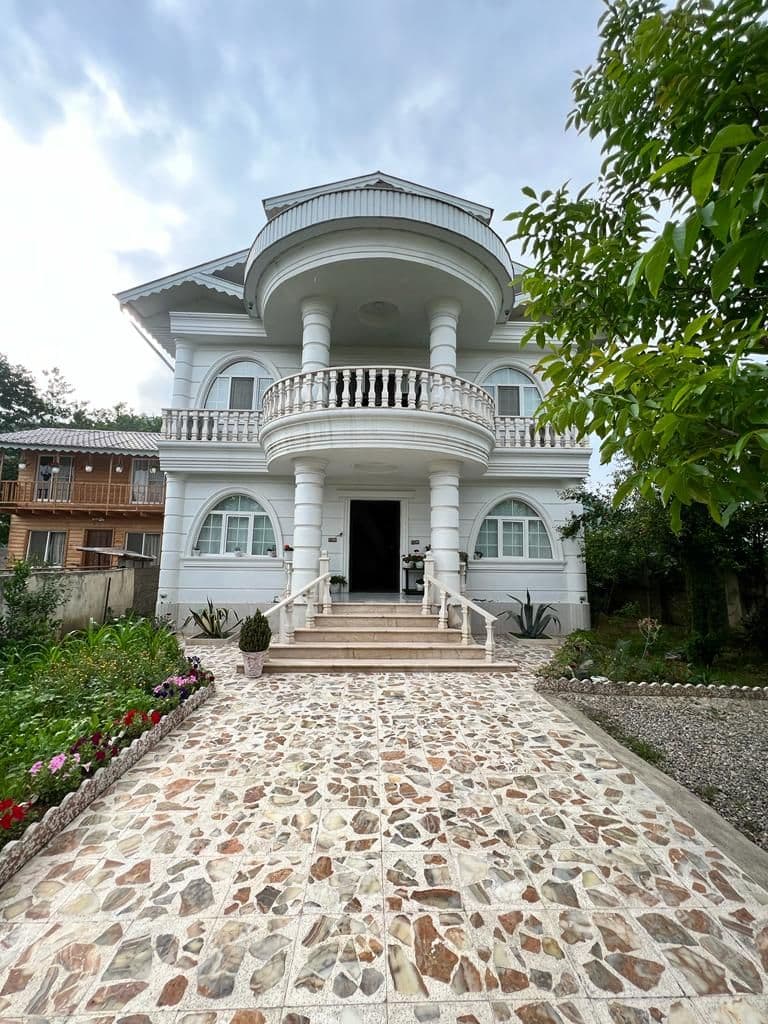 عمارت بام سبز