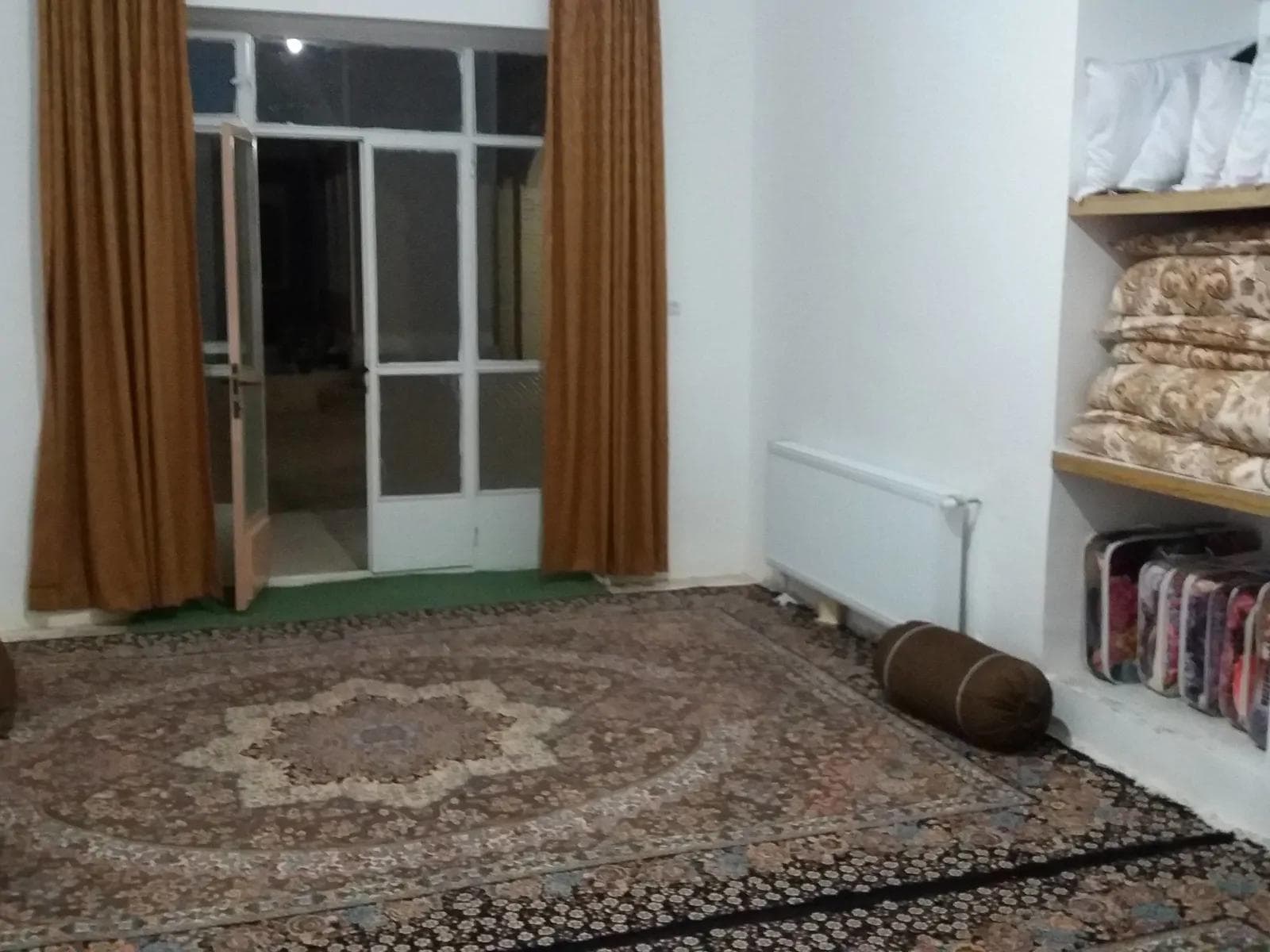 بوم‌گردی شاباز اتاق ۷