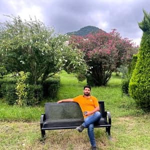 زهره سیدی